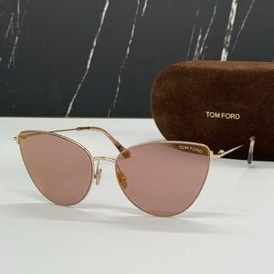 Tom Ford Sunglasses • Like New